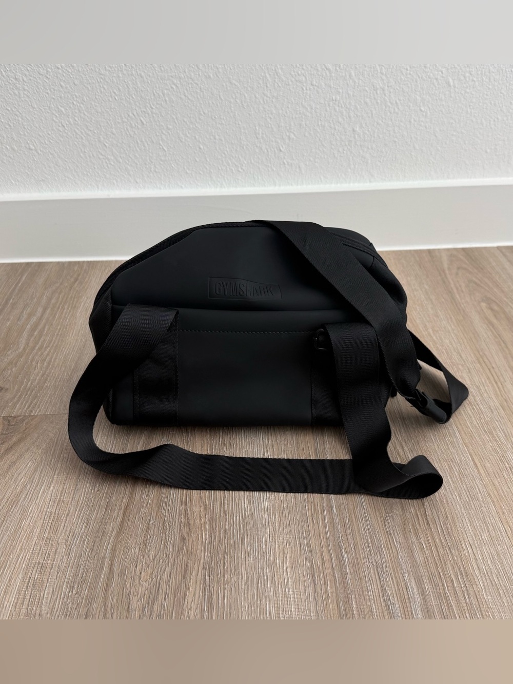 Gymshark Black every day holdall